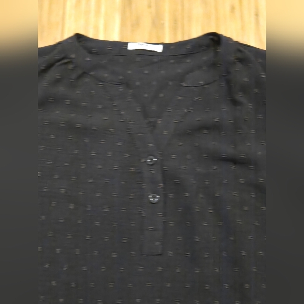 Zeagoo Black Button-Front Top - Picture 2 of 7